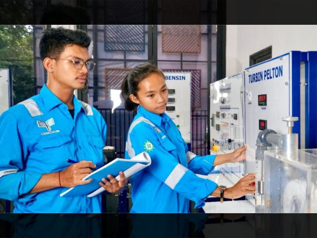Revolusi Pendidikan Tinggi Energi: PLN dan Kemendiktisaintek Bersatu Ciptakan SDM Unggul untuk Indonesia Emas 2045