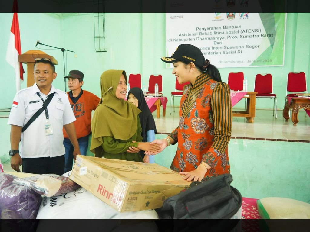 Bupati Annisa Sambut Bantuan Atensi Kemensos RI Senilai Rp 1.75 Miliar Untuk 861 Warga Dharmasraya