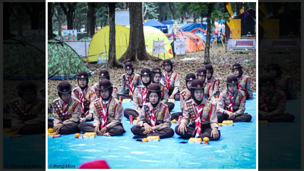 Kontingen pramuka fokus mendengarkan wejangan dari Bupati Tanah Datar